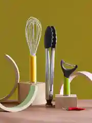 Венчик для взбивания ручной 27,5 см SmartChef желтый