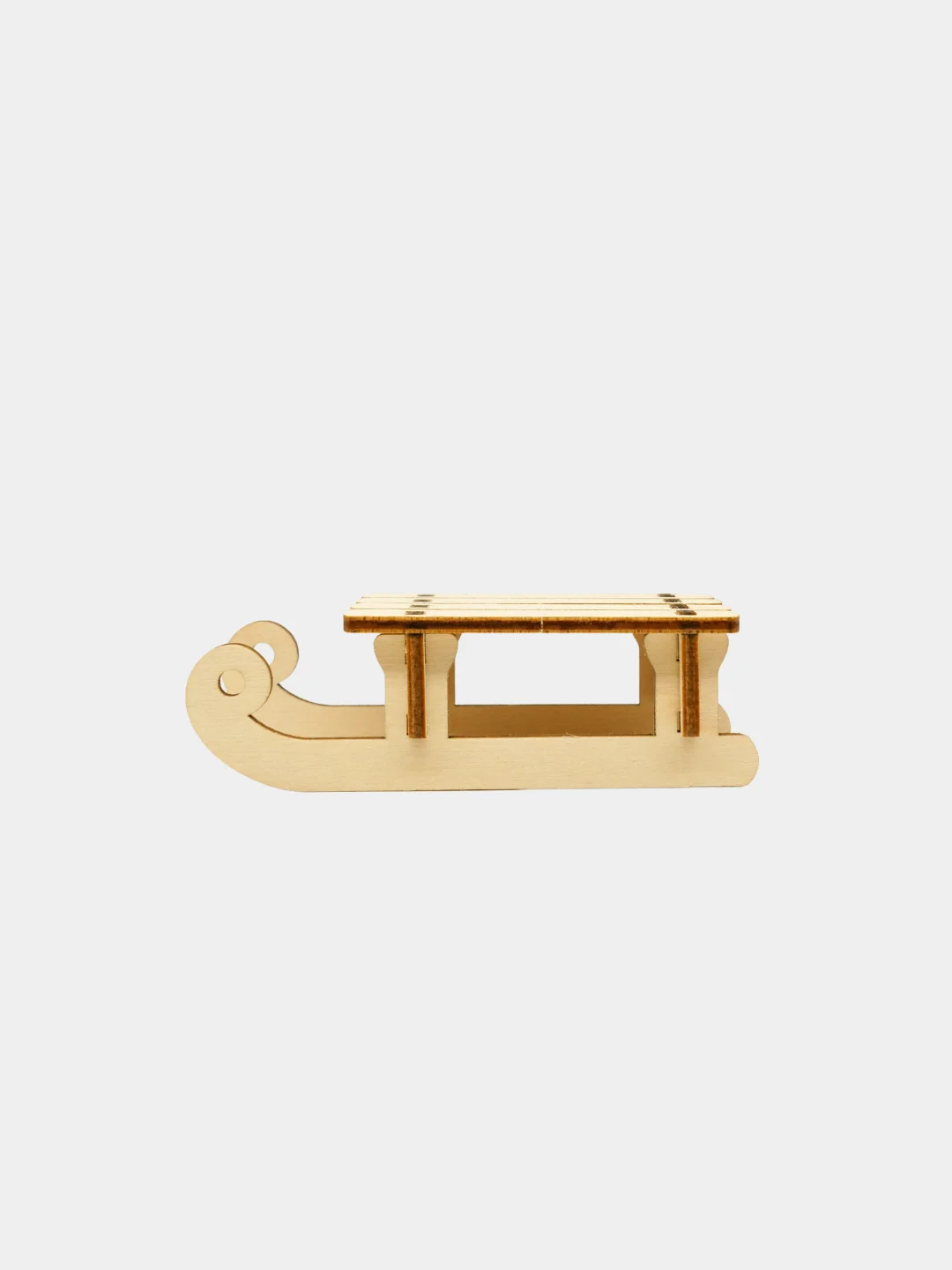 Ёлочные новогодние игрушки Сани из дерева (декупаж и творчество)