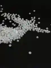 Серебряный кабошоны ,половинки бусины под  жемчуг ,полубусины,  в упаковке 30 грамм