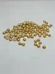 Карамельный кабошоны ,половинки бусины под  жемчуг ,полубусины,  в упаковке 30 грамм