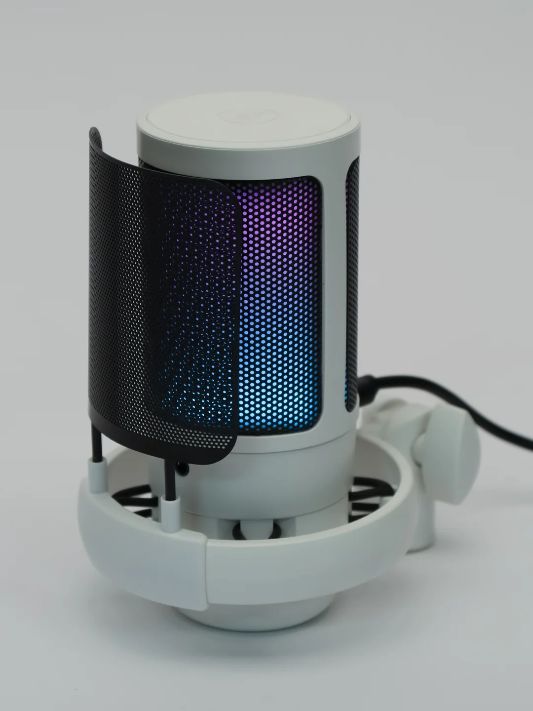 Белый микрофон игровой студийный конденсаторный для ПК с RGB-подсветкой