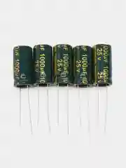 1000мкФ 25в Конденсатор электролитический 1000UF 25V 105C 10х20мм
