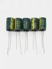 4.7мкФ 450в Конденсатор электролитический 4.7UF 450V 105C 8х12мм