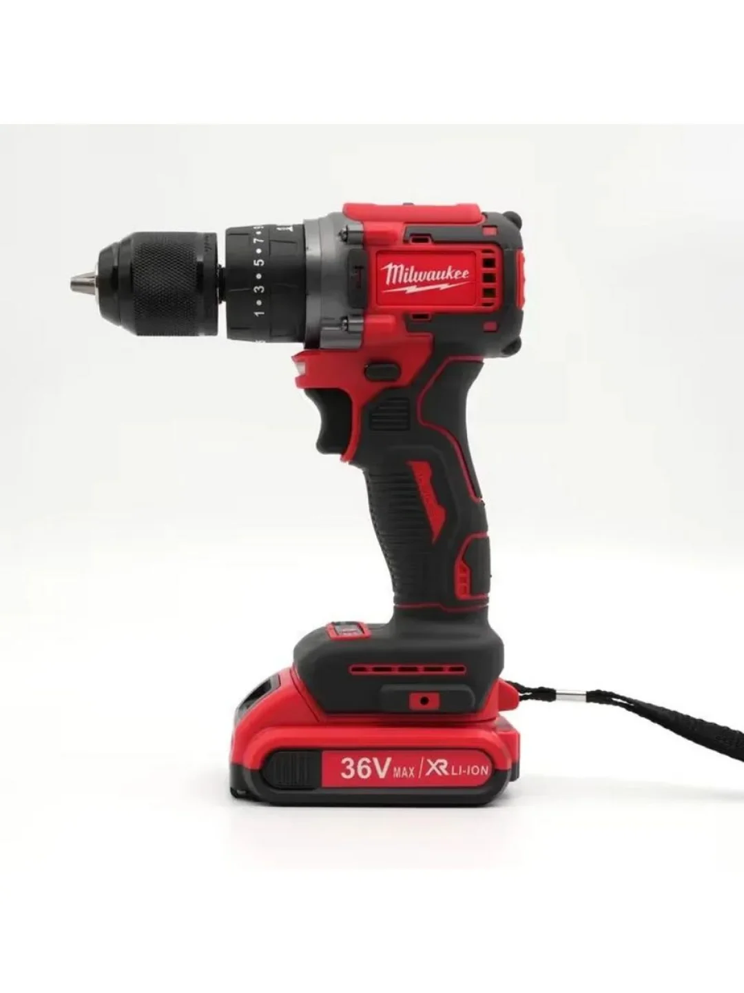 Черный бесщеточный ударный дрель-шуруповерт Milwaukee, 18V/36V