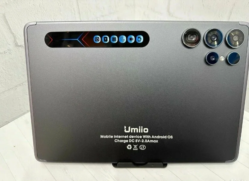 Серый планшет Umiio S24 Ultra с беспроводной клавиатурой в фирменном кейсе, 6/128 ГБ экран 10.1"