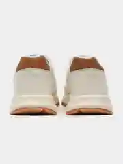 Кроссовки женские, молочные, размер 36-41