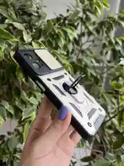 Золотой чехол противоударный armors для Realme 9 Pro и Realme 9 5G / Реалми 9 Про и Реалми 9 5G