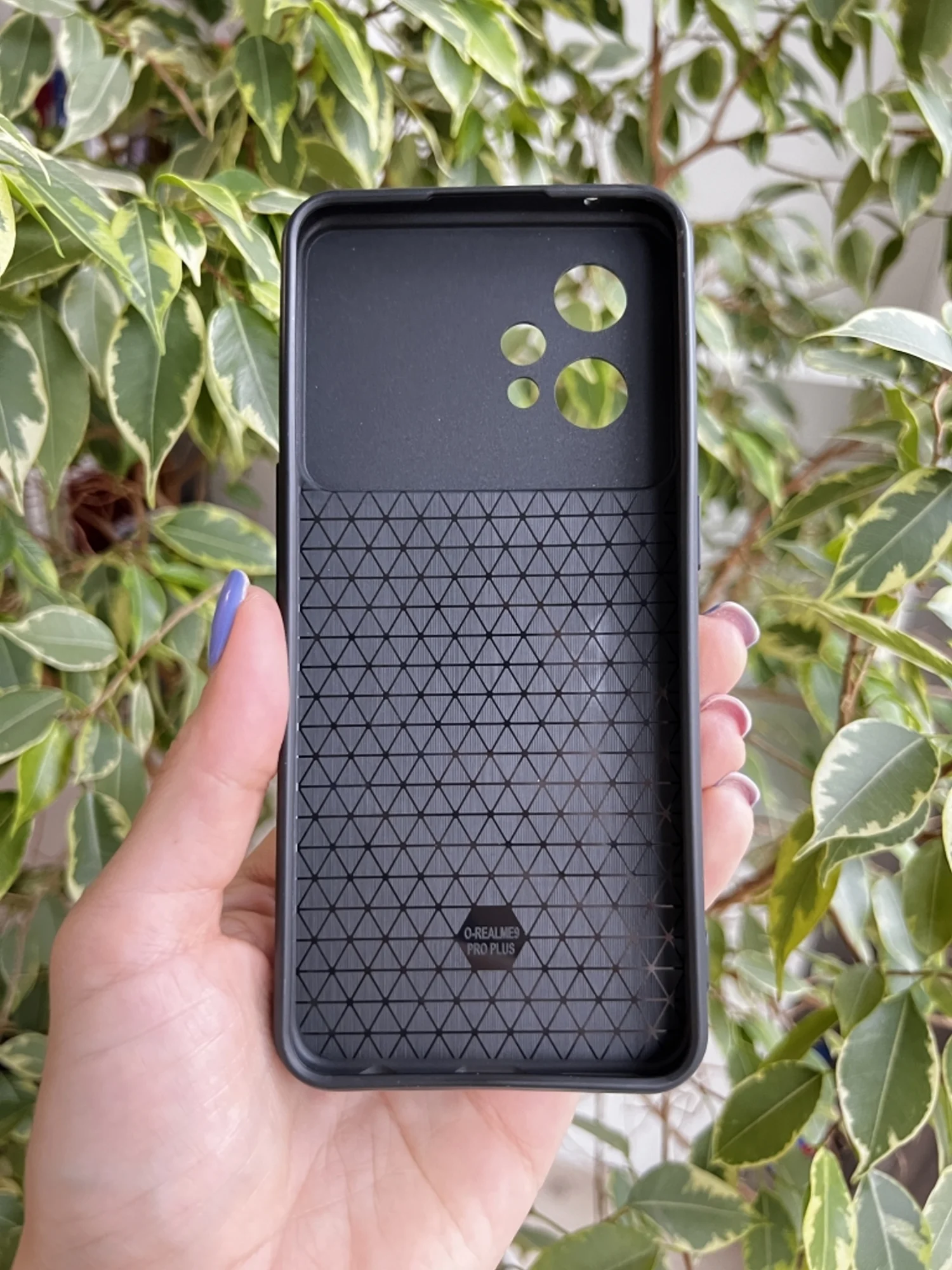 Розовый чехол противоударный для Realme 9 Pro Plus и Realme 9 4G / Реалми 9 Про + и Реалми 9 4G