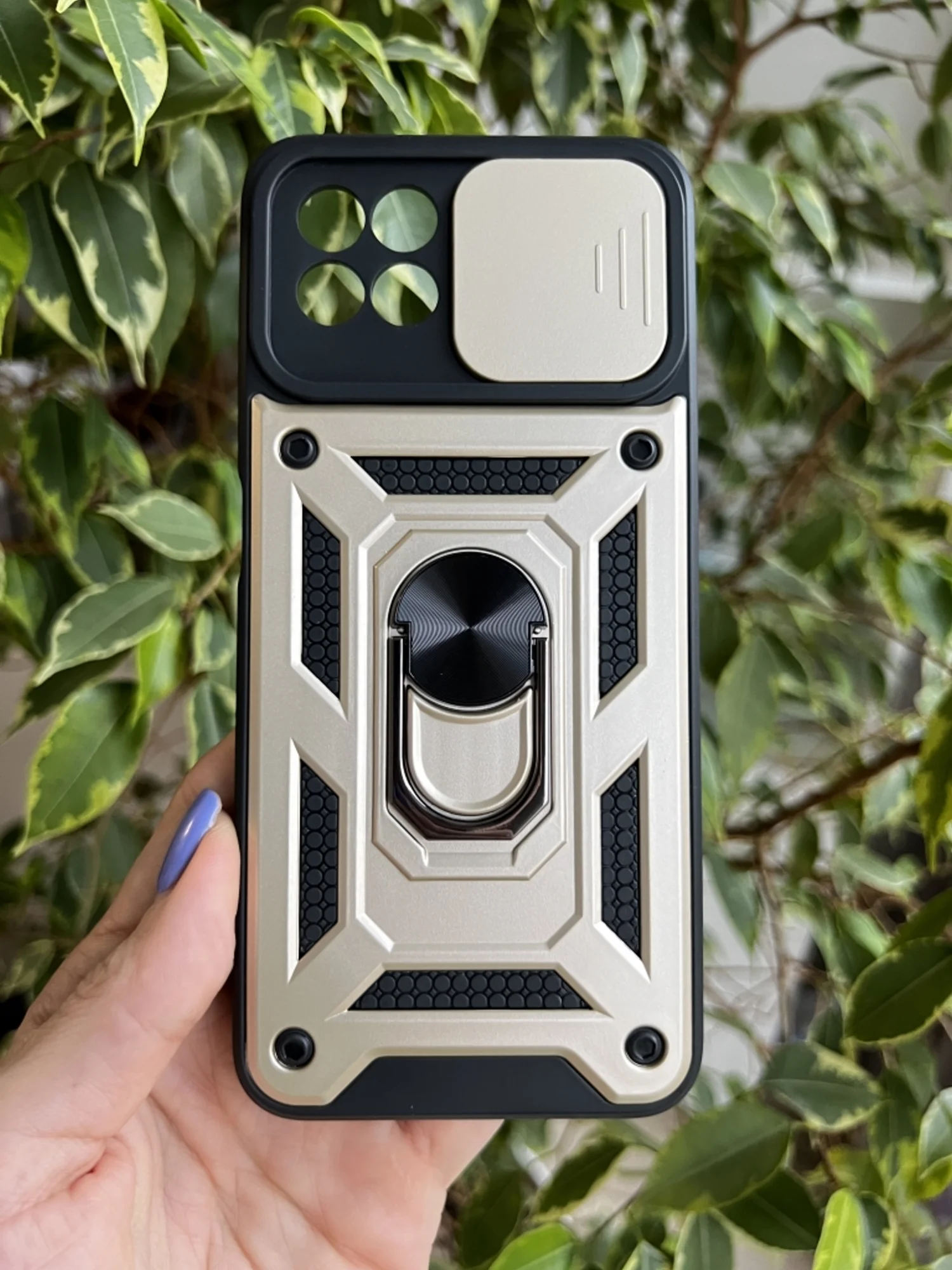 Золотой чехол противоударный armors для Realme 8i и Narzo 50 4G / Реалми 8i и Нарзо 50 4G