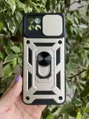 Золотой чехол противоударный armors для Realme 8i и Narzo 50 4G / Реалми 8i и Нарзо 50 4G