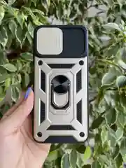 Золотой чехол противоударный armors для Realme 8i и Narzo 50 4G / Реалми 8i и Нарзо 50 4G