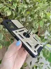 Золотой чехол противоударный armors для Realme 10 4G / Реалми 10 4G с защитой камеры