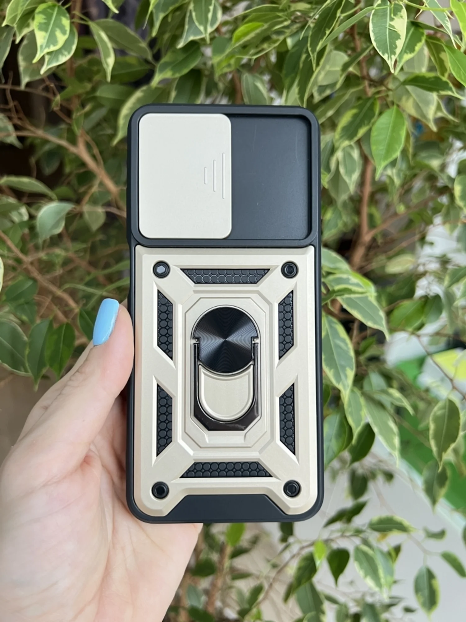 Золотой чехол противоударный armors для Realme 10 4G / Реалми 10 4G с защитой камеры