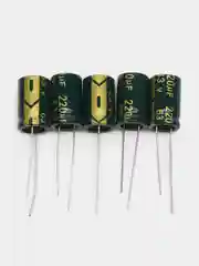 220мкФ 63в Конденсатор электролитический 220UF 63V 105C 10х17мм