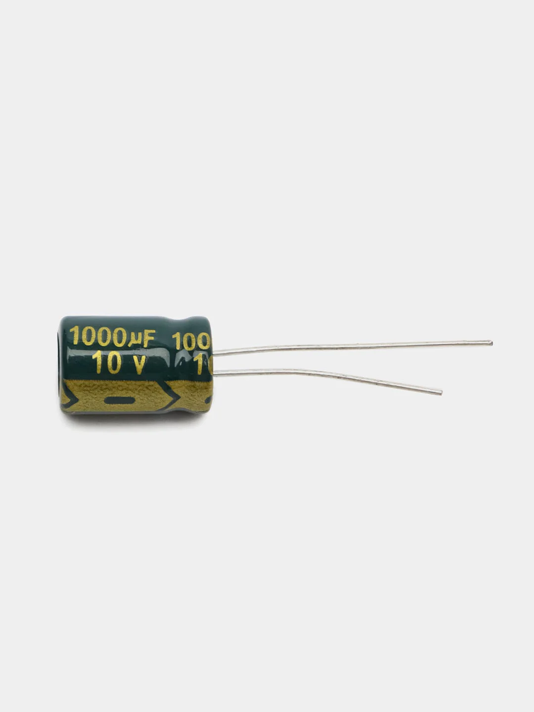 1000мкФ 10в Конденсатор электролитический 1000UF 10V 105C 8х12мм