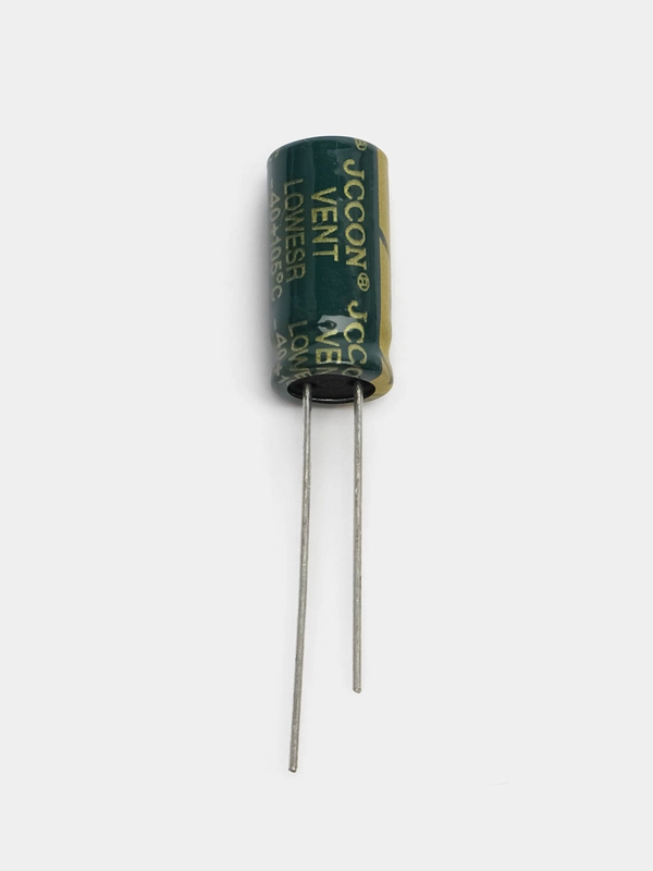 680мкФ 25в Конденсатор электролитический 680UF 25V 105C 10х16мм