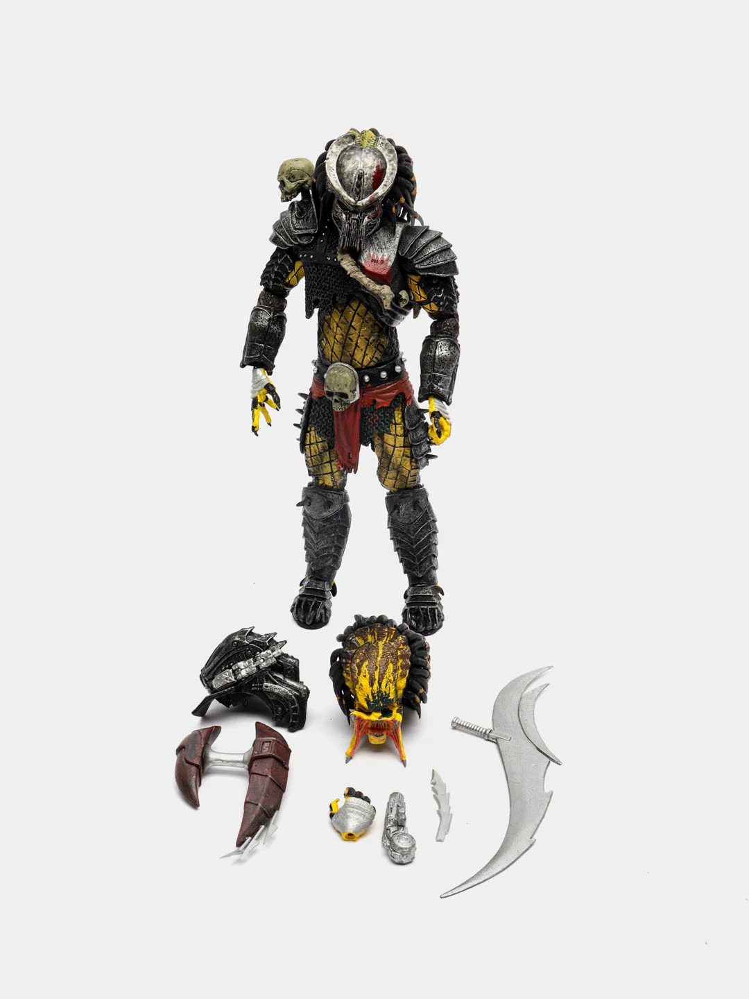 Разноцветный фигурка: Predator Concrete Jungle (22см)