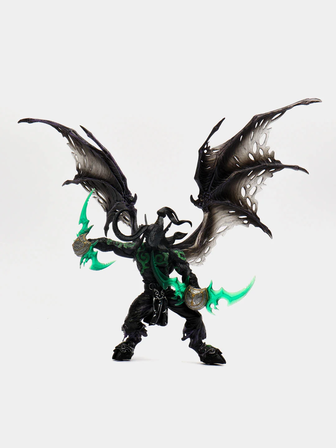 Разноцветный фигурка: WOW Illidan Stormrage (Иллидан) 30см