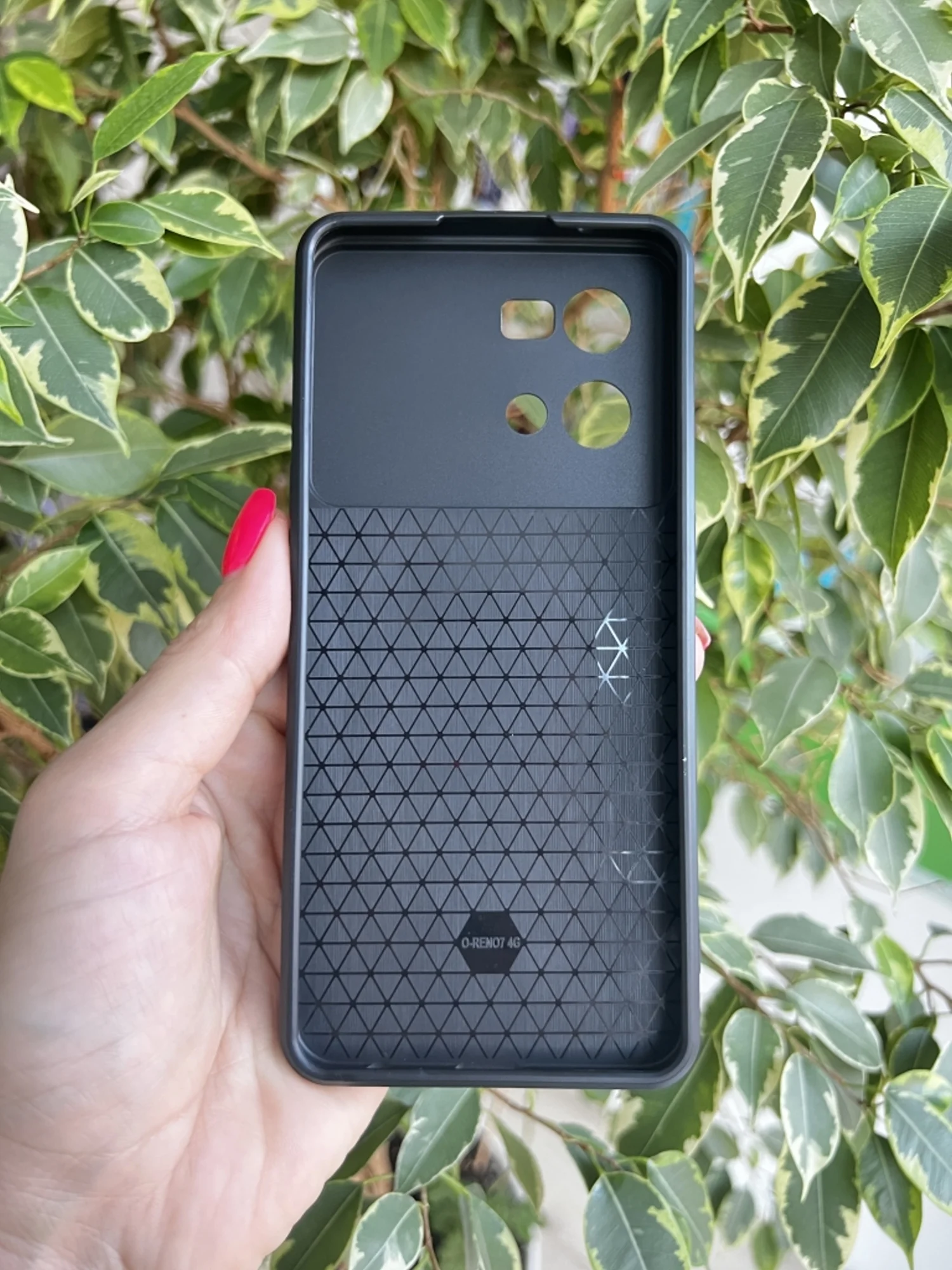 Красный чехол противоударный armors для Oppo Reno 7 4G / Рено 7 4G с защитой камеры