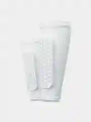 Белый футбольные щитки