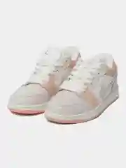 Бежевый кроссовки женские c логотипом Nika Air Jordan 1 low