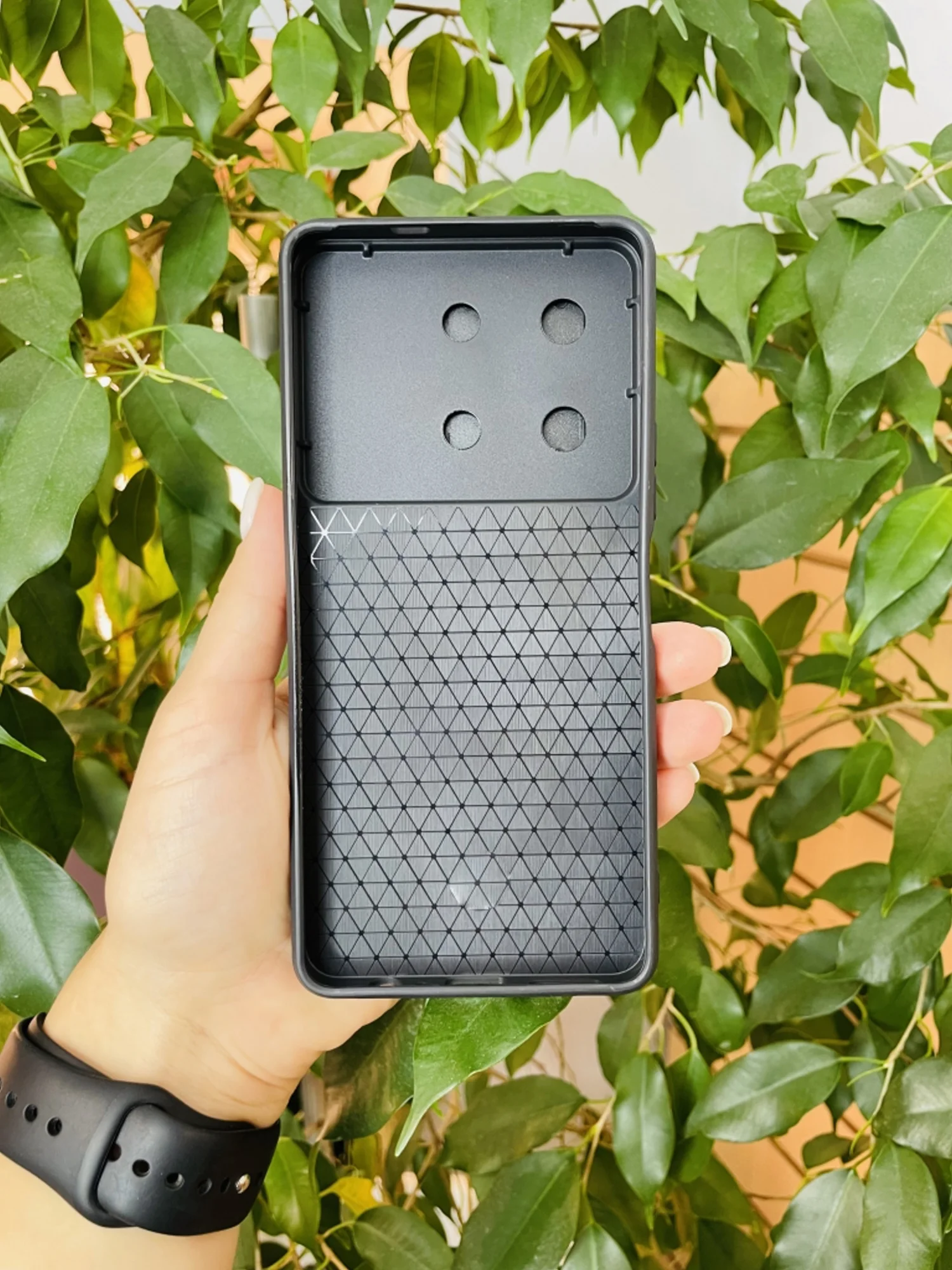 Черный чехол противоударный armors для Infinix Note 30 4G / Инфиникс Ноте 30 4G с защитой камеры