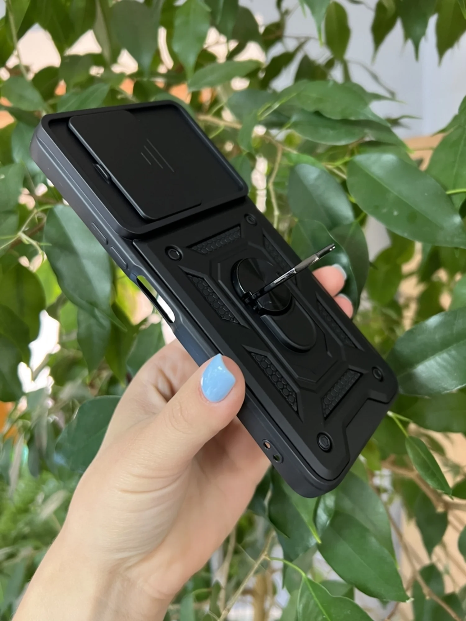 Черный чехол противоударный armors для Infinix Note 12 Pro 4G и Note 12 2023