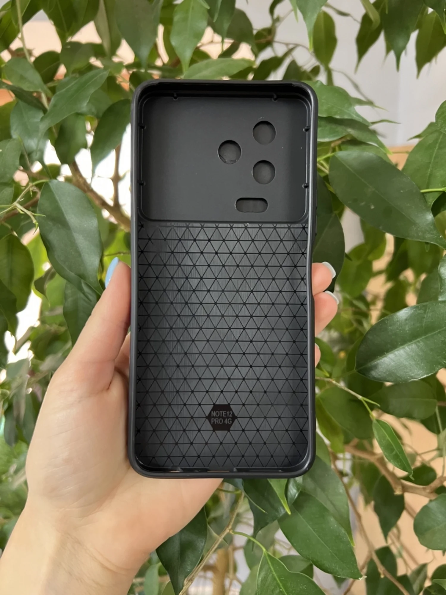 Черный чехол противоударный armors для Infinix Note 12 Pro 4G и Note 12 2023