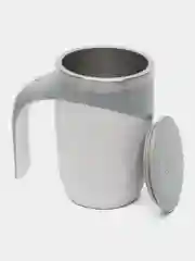 Белый кружка мешалка