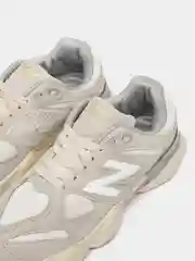 Серый меланж кроссовки женские с логотипом New Balance 9060