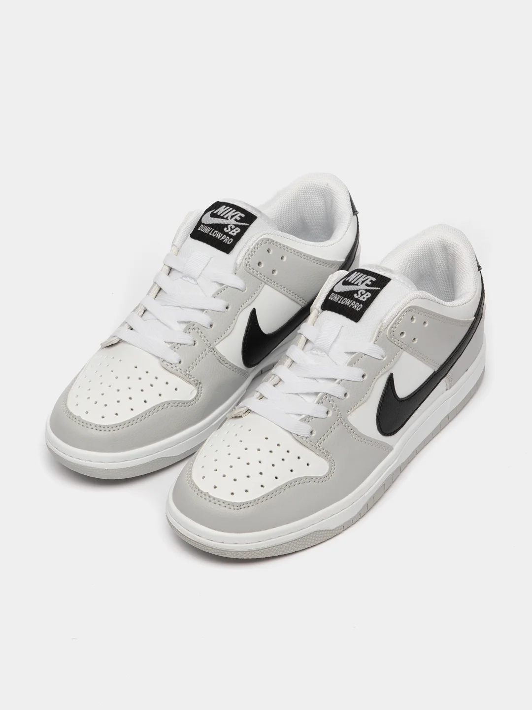 Серый мужские кроссовки с логотипом Nike SB Dunk