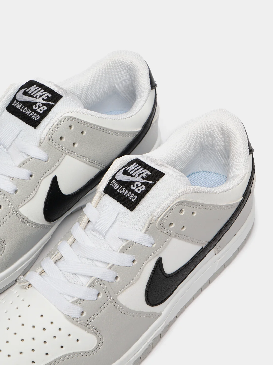 Серый мужские кроссовки с логотипом Nike SB Dunk