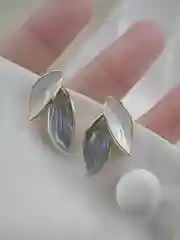 Серьги женские лепестки