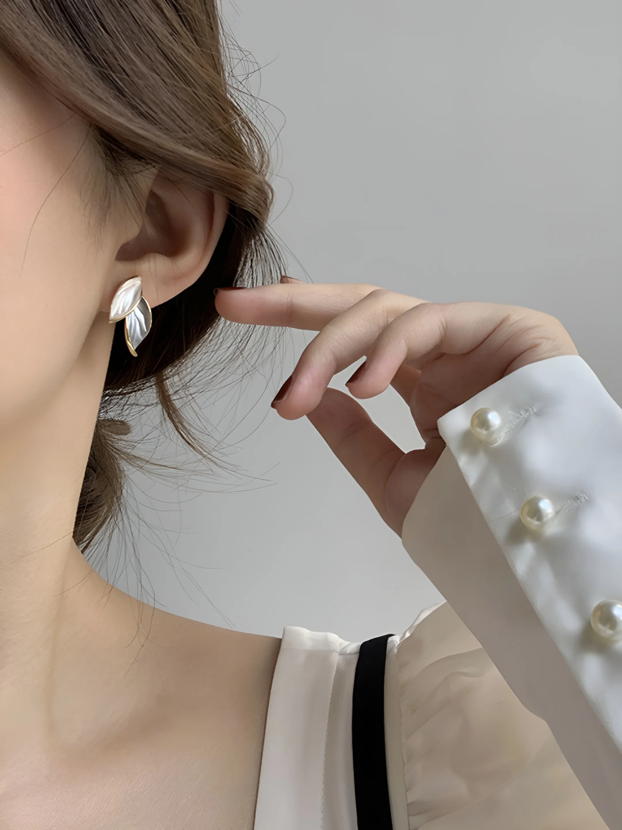 Серьги женские лепестки
