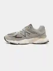 Коричневый мужские кроссовки с логотипом New Balance 9060