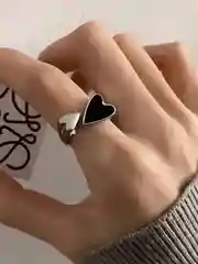 Кольцо женское с сердцем