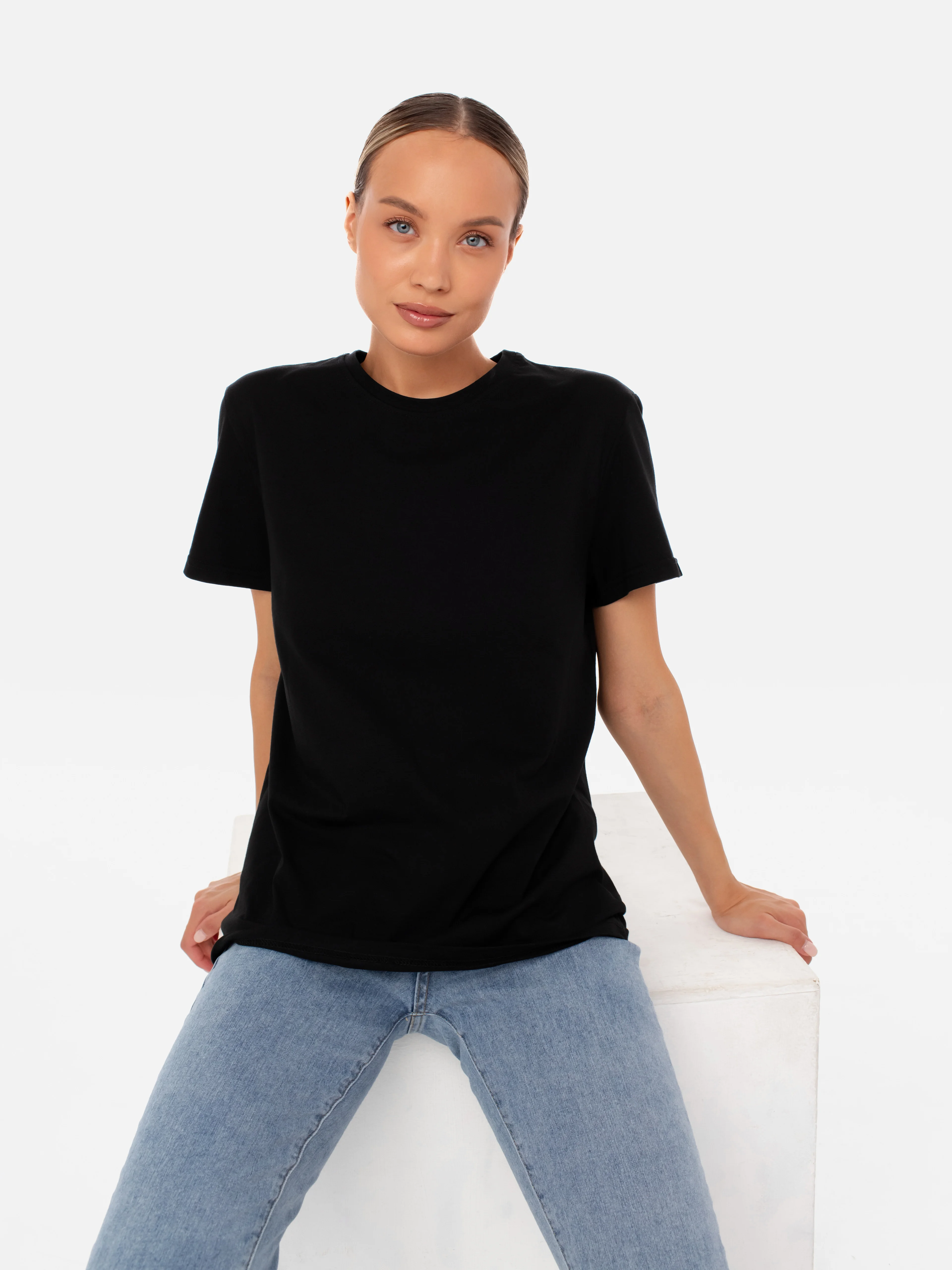 Черный футболка ARCHIVE - brand базовая, хлопок