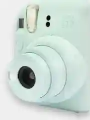 Бирюзовый фотоаппарат моментальной печати Fujifilm Instax Mini 12