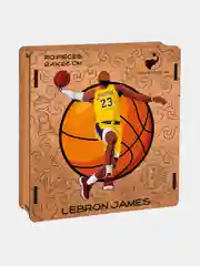 Деревянный фигурный пазл Active Puzzles "Леброн Джеймс",24х26 см, 70 деталей