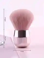 Кисть кабуки для макияжа и пудры