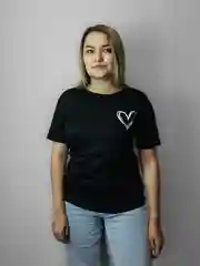 Черный футболка женская, базовая футболка, футболка с принтом Сердце
