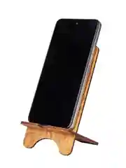 Деревянная подставка для телефона