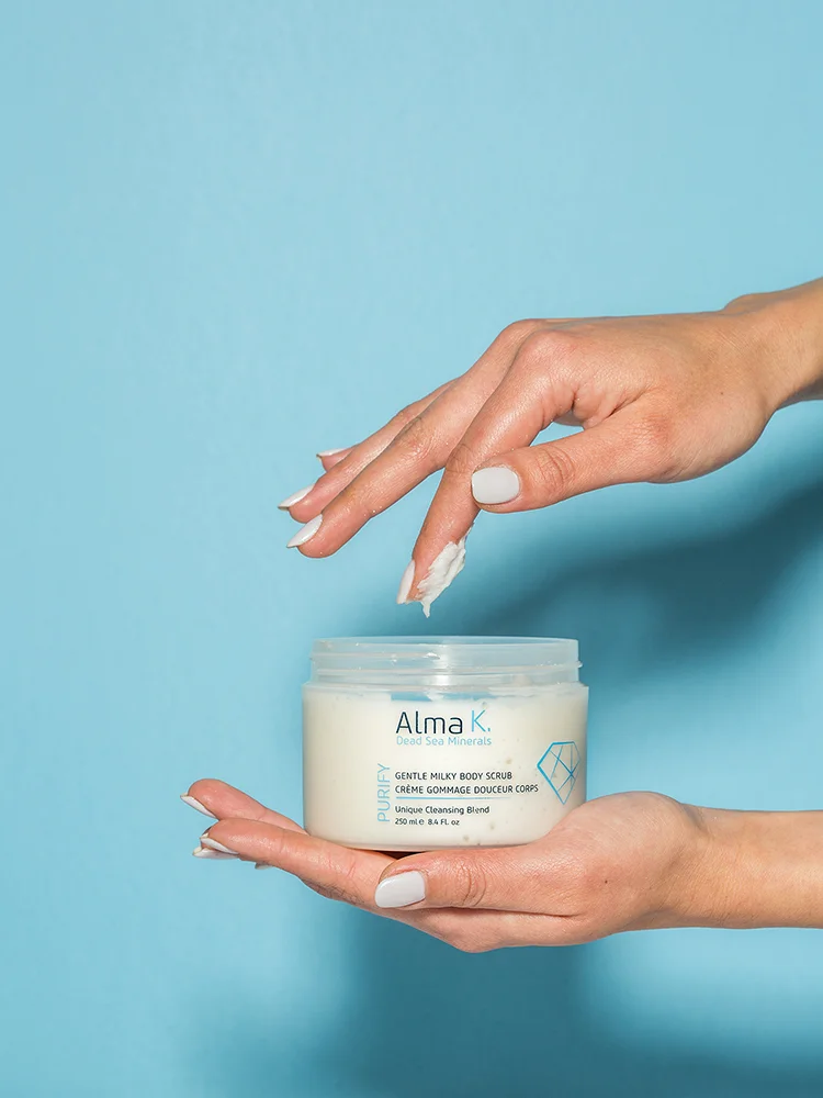 ALMA K Gentle Milky Body Scrub Скраб для тела молочный смягчающий, 250 мл
