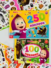 Книжка с наклейками для малышей Маша и медведь фон внутри