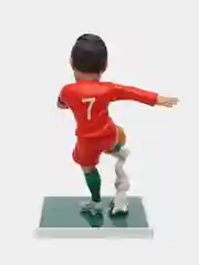 Разноцветный фигурка: Ronaldo 20см.