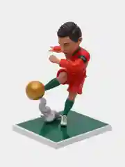 Разноцветный фигурка: Ronaldo 20см.
