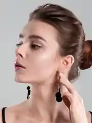 Длинные серьги с агатом ониксом