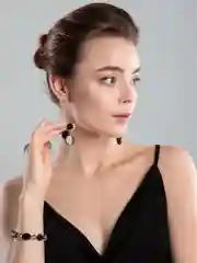 Длинные серьги с агатом ониксом