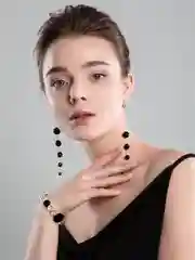 Длинные асимметричные серьги с агатом