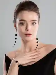 Длинные асимметричные серьги с агатом